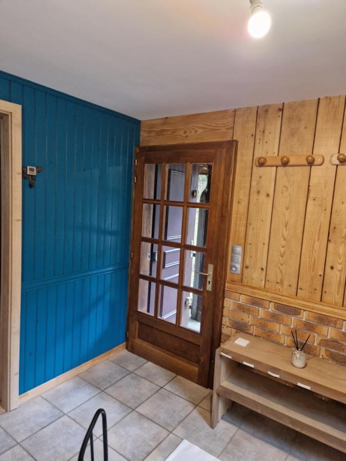 Chalet De La Foret 1 A 6 Pers Saint-Sauveur  Exterior photo